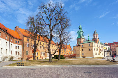 Buildings in city