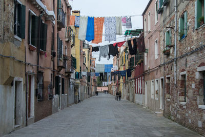 Narrow alley in city