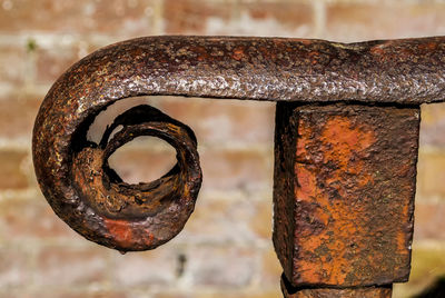 Close-up of rusty metal railing