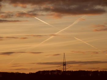 Vapor trail in sky