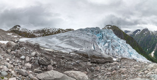 Scenic view of jostedalsbreen and mountains