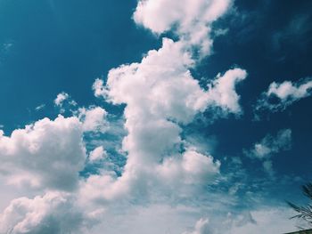 Low angle view of cloudy sky