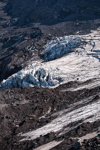 Volcan lanin - junin de los andes - argentina 