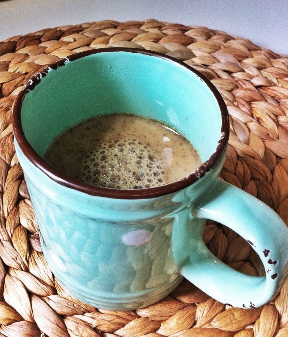 drink, refreshment, coffee cup, blue, close-up, food and drink, coffee - drink, still life, circle, freshness, coffee, saucer, no people, table, cup, day, frothy drink, outdoors, sunlight