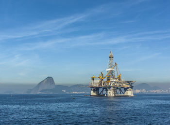 Marine oil extraction platform in guanabara bay, rio de janeir, brazil