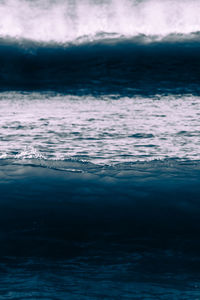 Full frame shot of sea against sky