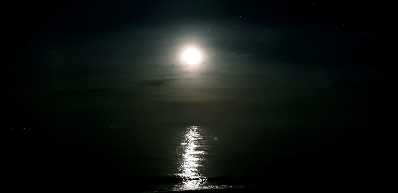 moon, sky, tranquility, beauty in nature, night, moonlight, water, tranquil scene, scenics - nature, nature, no people, full moon, reflection, sea, waterfront, outdoors, idyllic, dark, silhouette, planetary moon