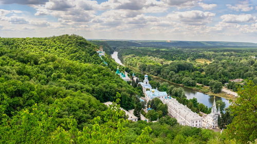 The holy mountains lavra of the holy dormition in svyatogorsk or sviatohirsk, ukraine