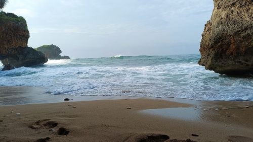 Scenic view of sea against sky