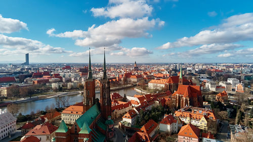 Wroclaw panorama, aerial view. tumski island