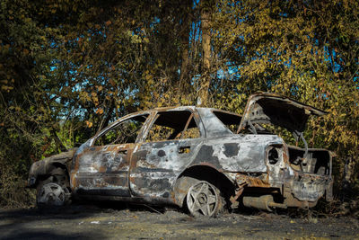 Abandoned car