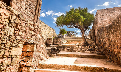 Old ruins against sky