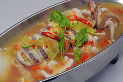 Close-up of chopped vegetables in bowl on table