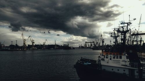 Cloudy sky over sea