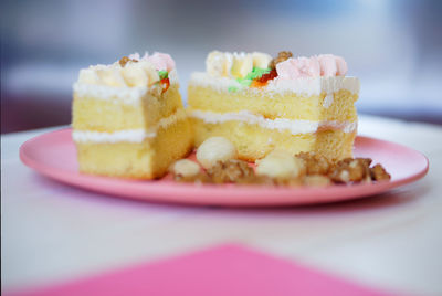 Close-up of cake in plate on table