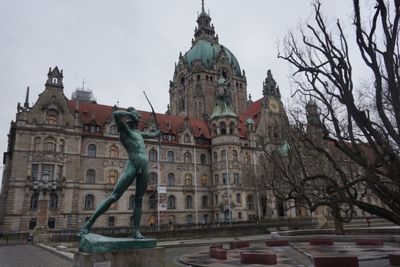 Statue of buildings in city