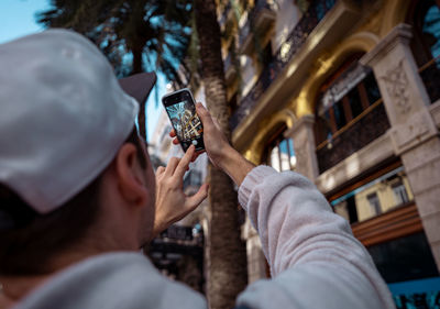 Valencia's old town street photography. building magic