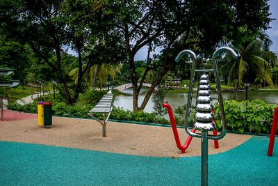 Metallic structure in park