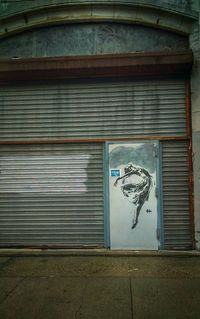 Graffiti on closed shutter