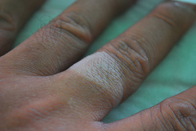 Close-up of cropped hand