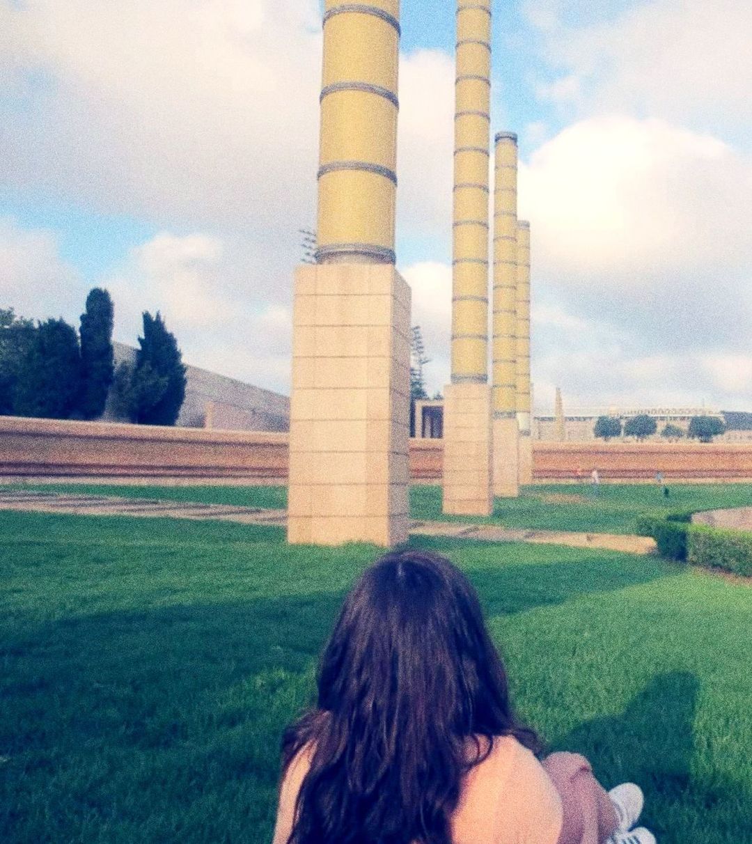 sky, cloud - sky, rear view, nature, plant, one person, headshot, architecture, grass, day, women, field, real people, built structure, portrait, environment, adult, hairstyle, leisure activity, hair, outdoors, architectural column