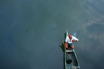 VIEW OF BOATS IN WATER