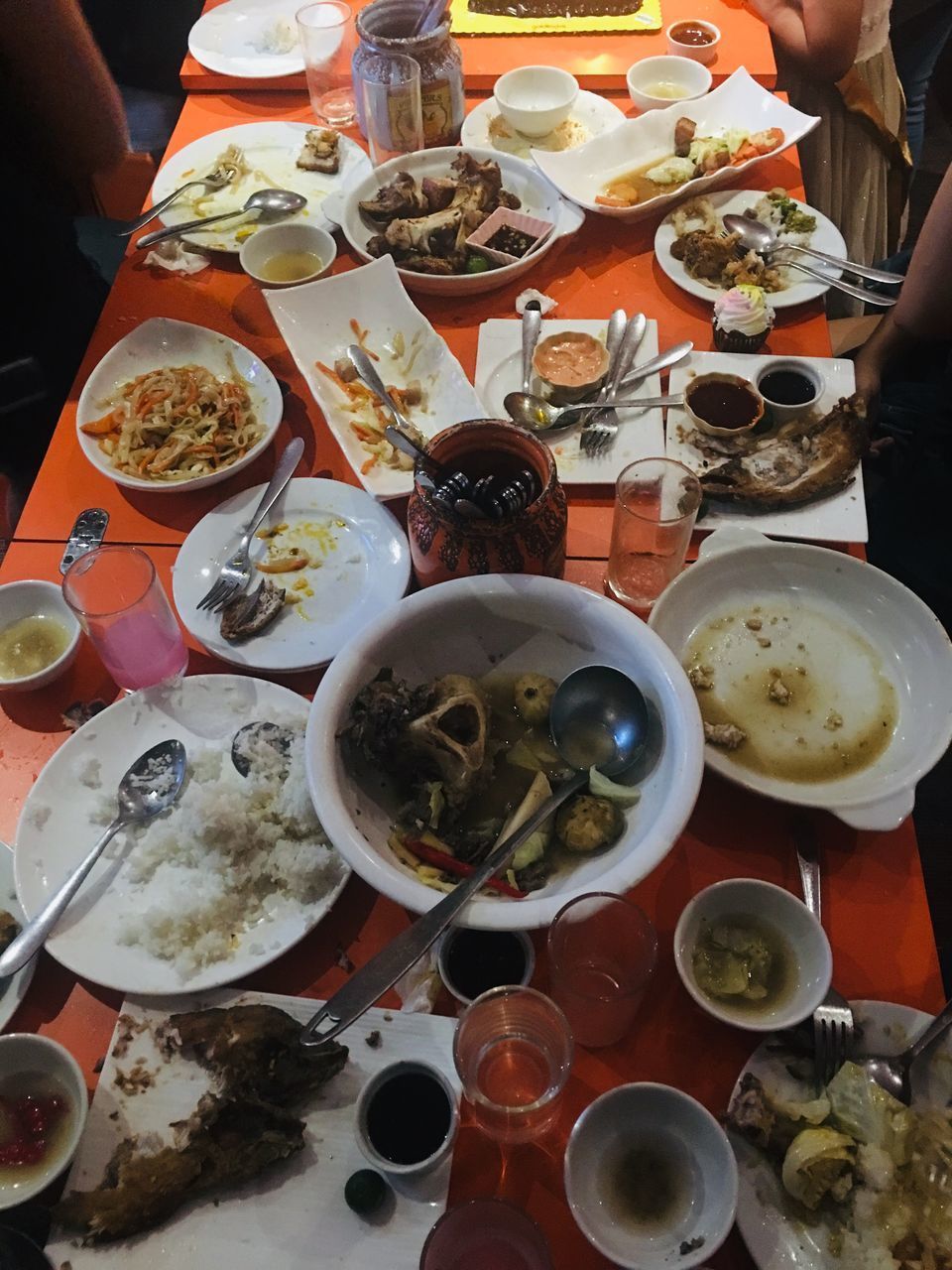 HIGH ANGLE VIEW OF MEAL SERVED IN TRAY