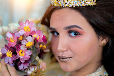 Close-up portrait of beautiful young woman