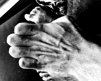 Close-up of man hand