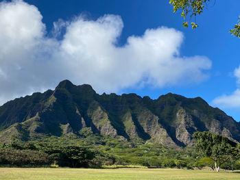 Oahu mountains near kualoa ranch