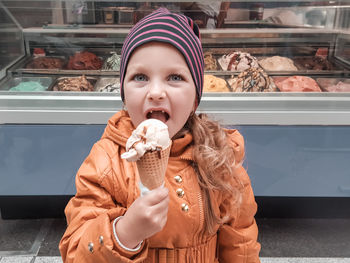 Portrait of happy boy ice cream