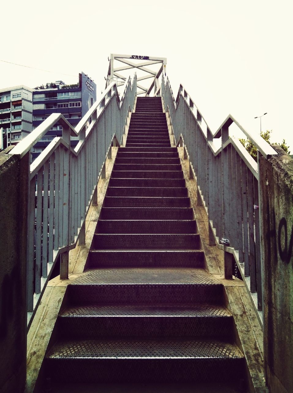 architecture, built structure, steps, low angle view, building exterior, steps and staircases, staircase, building, railing, stairs, clear sky, residential structure, residential building, house, the way forward, diminishing perspective, day, no people, wall - building feature, outdoors