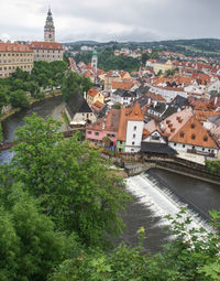 Beautiful view at the castle tower of the old bohemian little town czech krumlov, czech republic