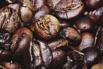 Full frame shot of roasted coffee beans