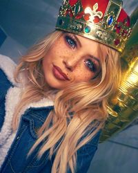 Close-up portrait of young woman