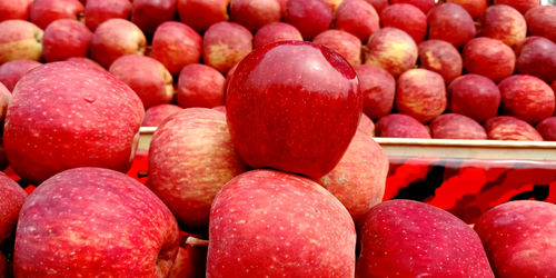 Full frame shot of apples for sale at market stall