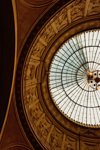 Low angle view of ceiling