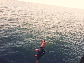 Freefall in the water