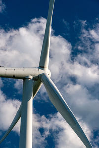 wind turbine