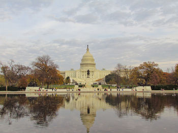 U.s. capitol building