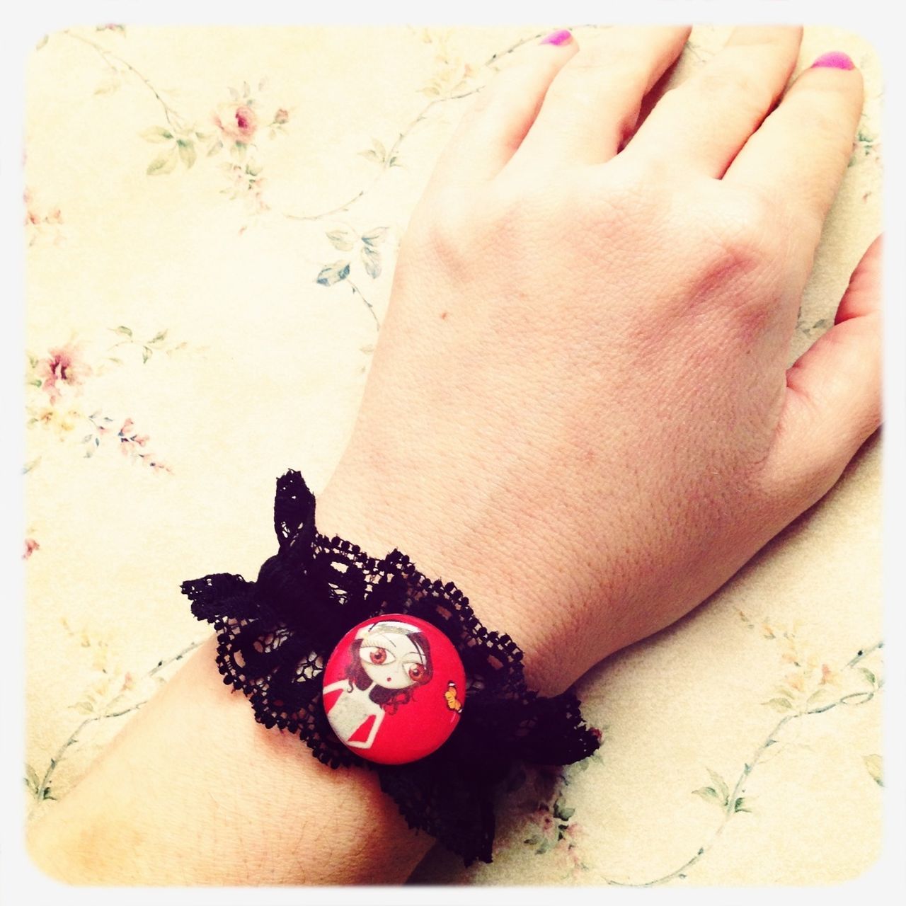 Pulsera puntilla Isabel