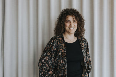 Smiling woman looking at camera