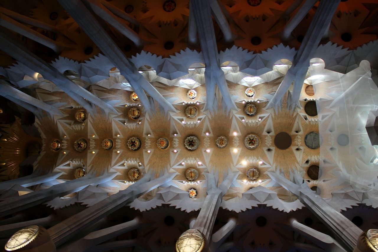 ceiling, low angle view, no people, indoors, day