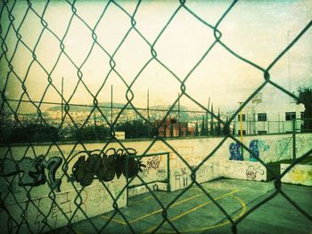 chainlink fence