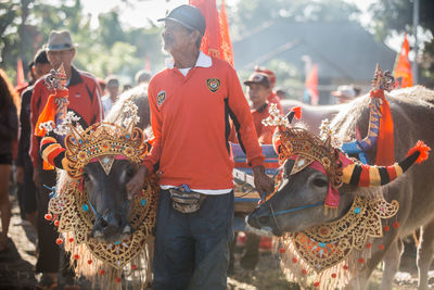 People in traditional clothing