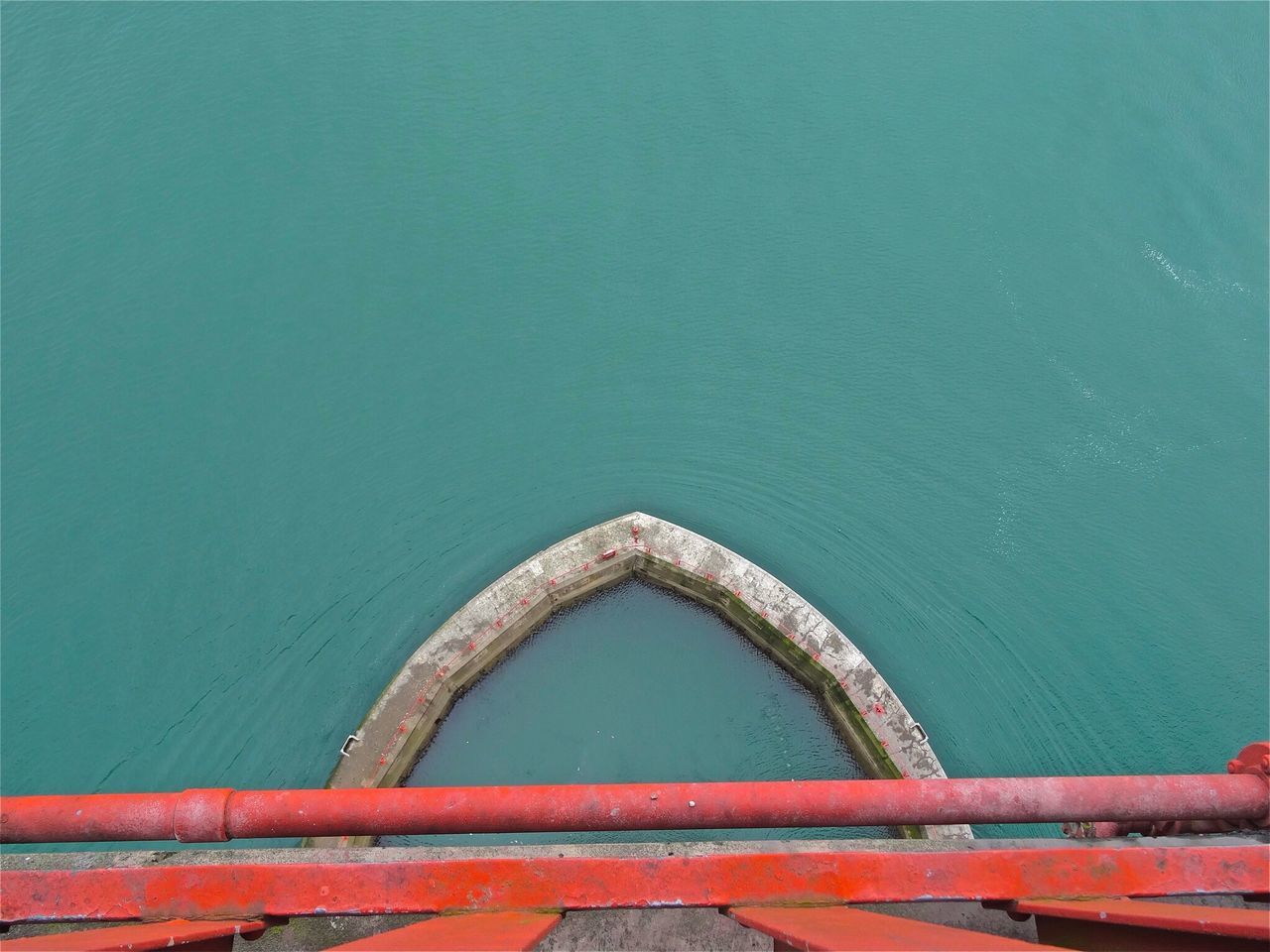 Middle of the Golden Gate Bridge