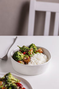 Teriyaki chicken with rice and vegetables