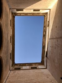 Open sky. cielo abierto de un palacete en mallorca.