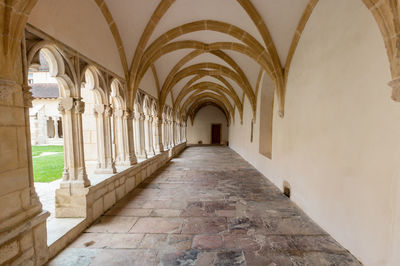 The cloister of saint-vincent cathedral is a canonical cloister in chalon-sur-saône