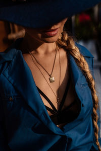 Young woman wearing hat